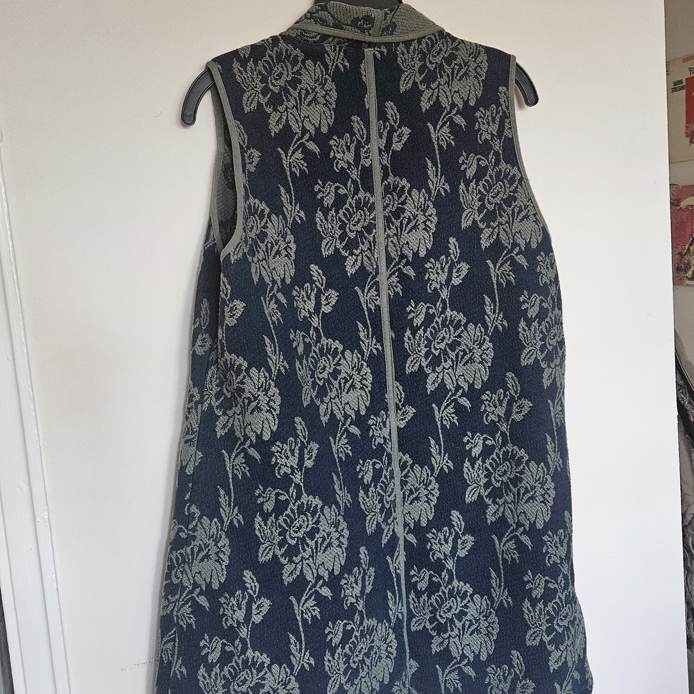 Vintage Floral Patterned Sleeveless Vest Sage Green Blue - Picture 5 of 5